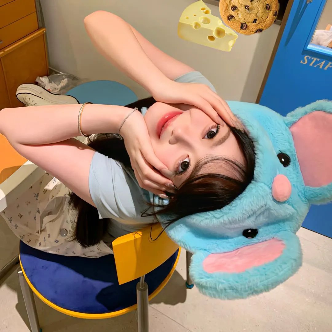 轻拍翻转小魔女